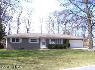 1901 Queens Ct, Muskegon, MI 49445