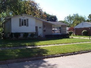 40735 Orangelawn Ave, Plymouth, MI 48170