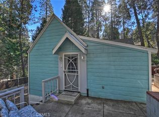 719 S State Highway 138, Crestline, CA 92325