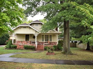 206 N Elm St, Pierce City, MO 65723