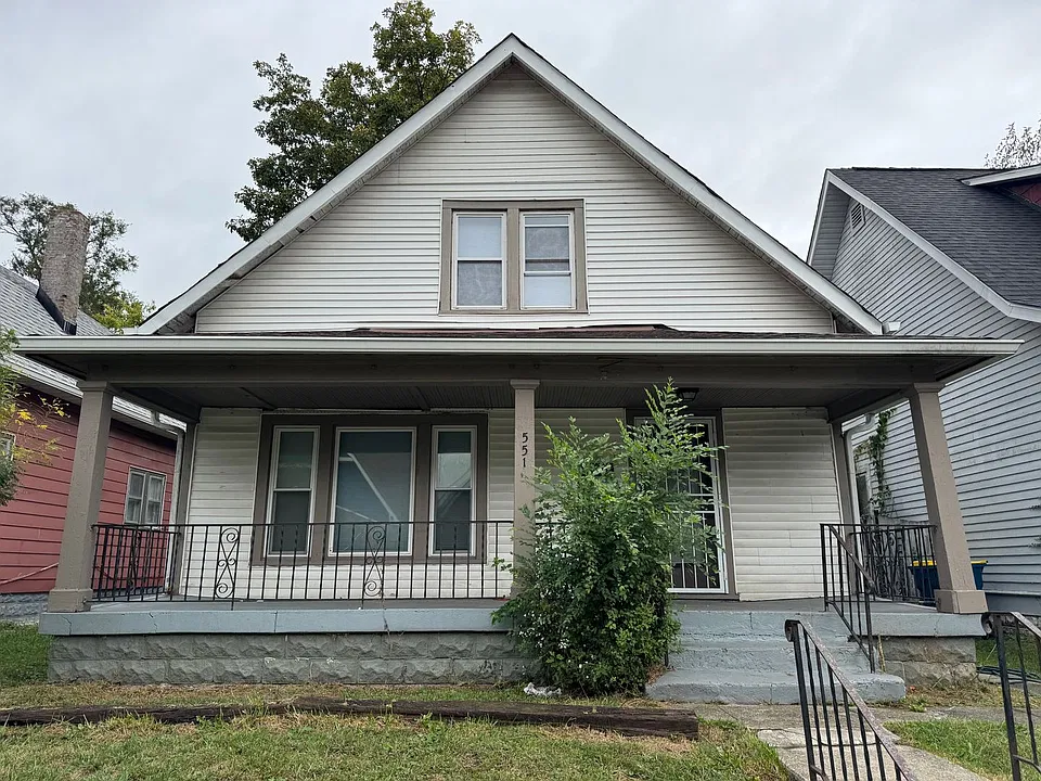 551 N Parker Ave
