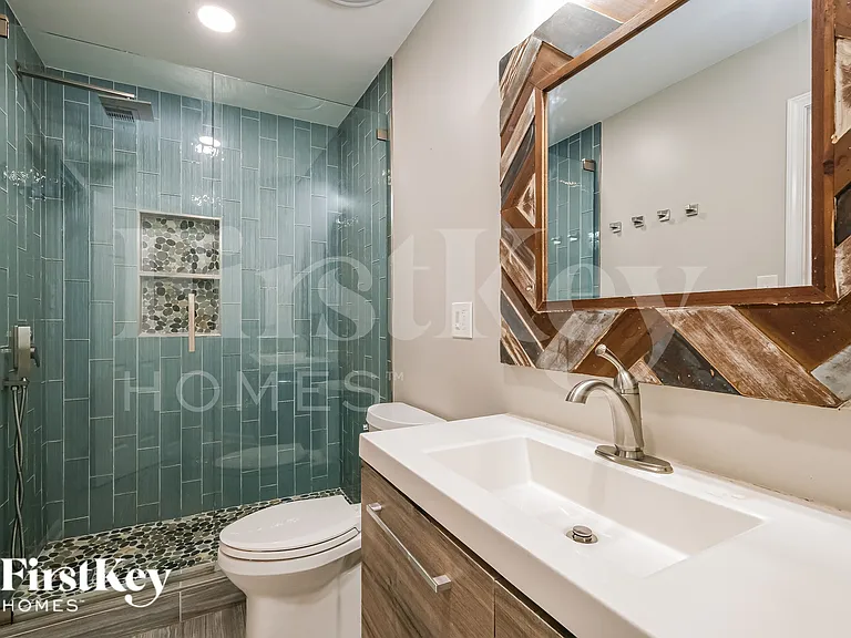 1520 Maplewood Ct — Photo 17
