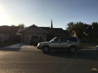 4709 Angelain Ln, Bakersfield, CA 93311