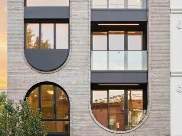 19 North Henry Street image 33 of 37