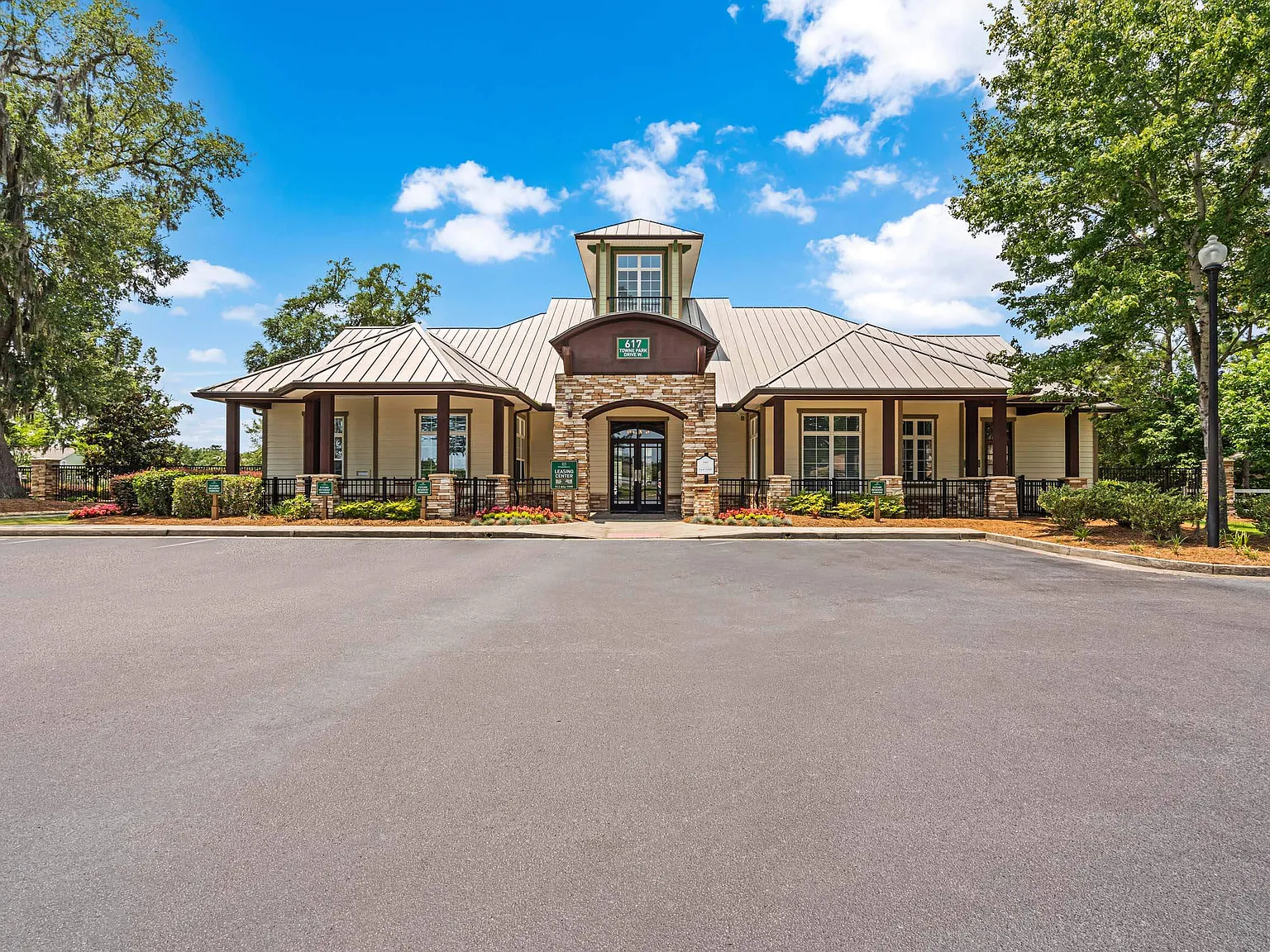 Effingham Parc — Photo 4