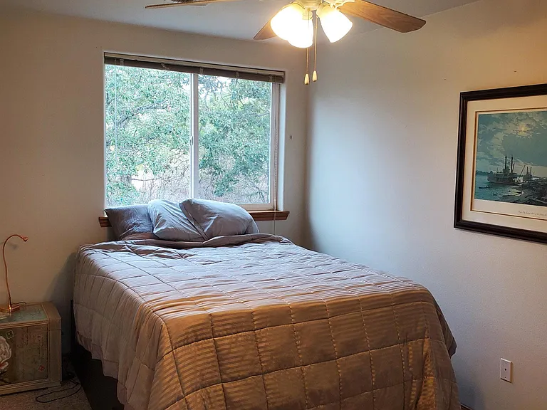 413 Maxs Pl — Photo 29