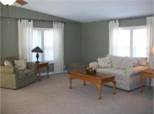 19 Lincoln Cir, Carver, MA 02330