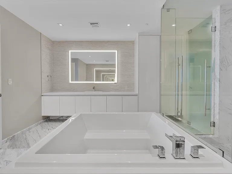 701 N Fort Lauderdale Beach Blvd #802 — Photo 43