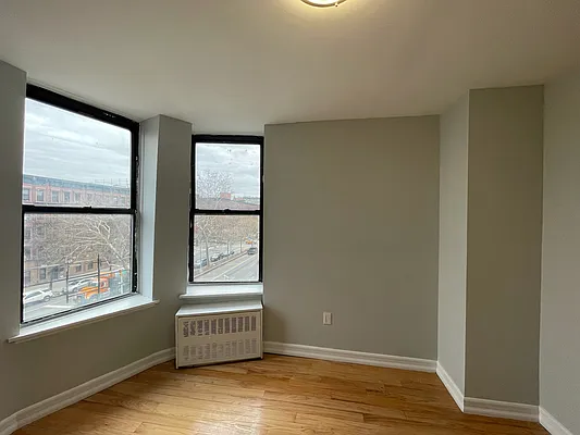 Rented by Bohemia Realty Group | media 14