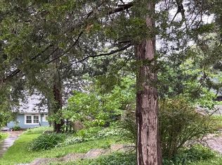 1747 Tannock Dr, Holly, MI 48442
