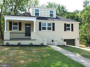 3011 Fairlawn St, Temple Hills, MD 20748