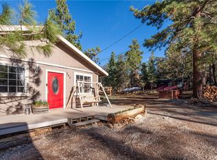 245 Wabash Ln, Sugarloaf, CA 92386