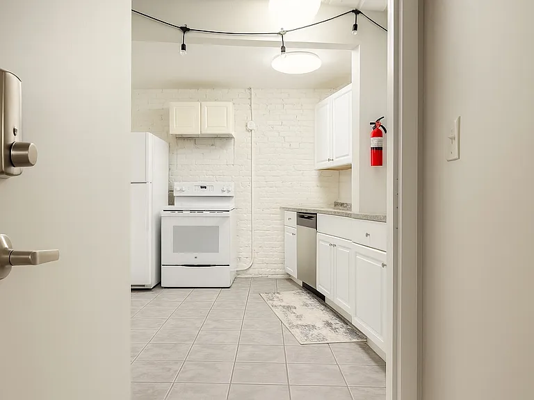 101 Court St #1 — Photo 6