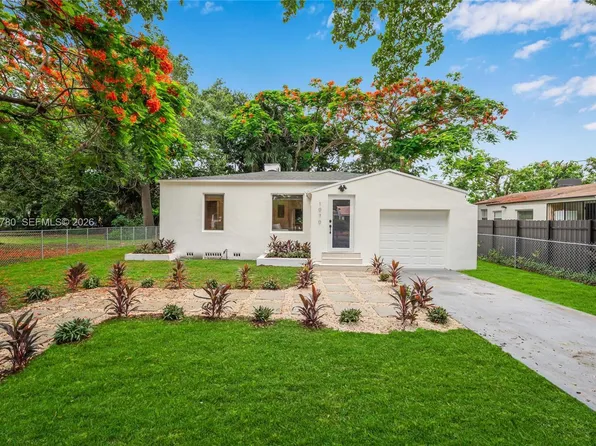 1070 NW 44th St, Miami, FL 33127