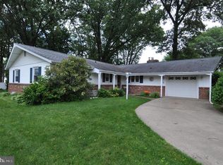 1029 Yurcisin St, Roebling, NJ 08554