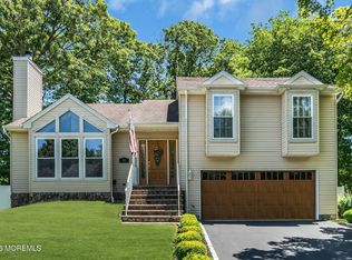 11 Metedeconk Road, Howell, NJ 07731