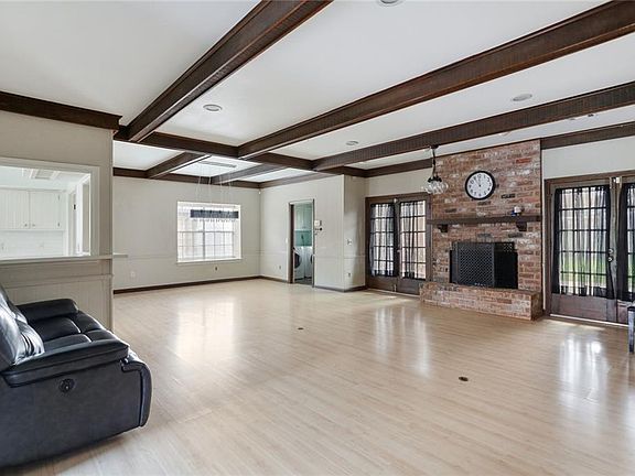 4th image of 38 Grand Canyon Dr
