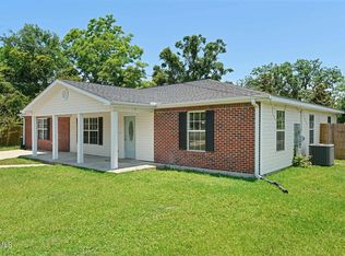 2335 Pinewood Dr, Biloxi, MS 39531