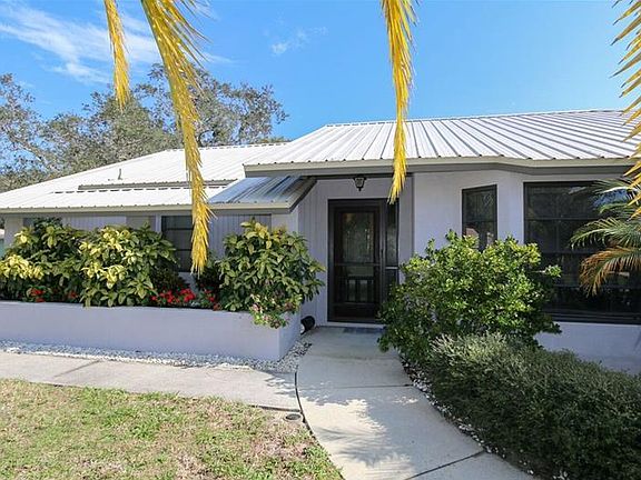 2nd image of 123 Englewood Garden Cir