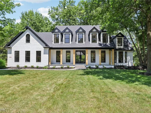 29274 Hampshire Pl, Westlake, OH 44145