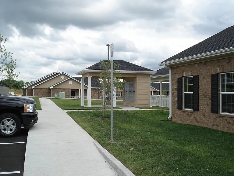 Dogwood Ridge Apartments — Photo 11