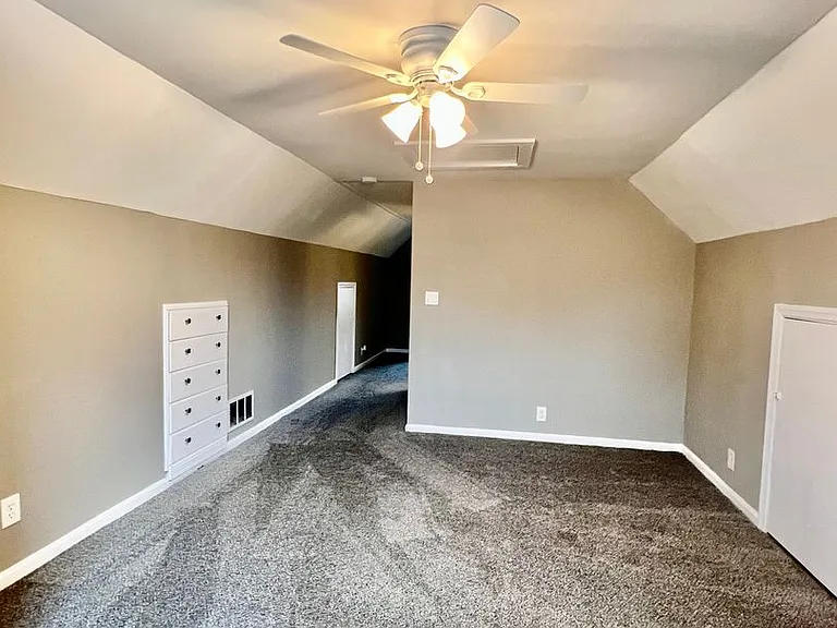 3922 Grandview Ave — Photo 35