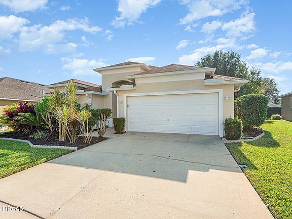 3rd image of 112 Gala Cir
