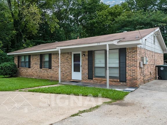 3rd image of 2 Holt Ave
