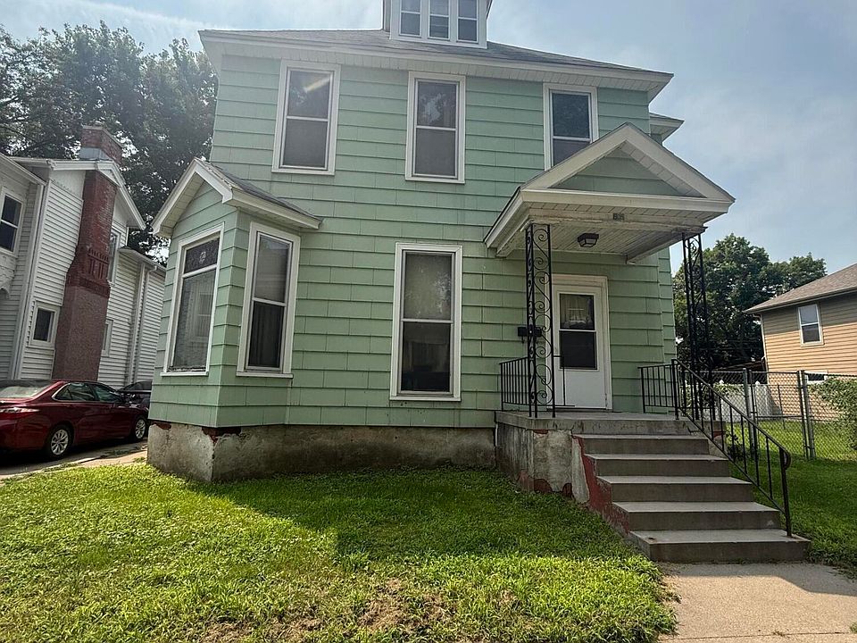1st image of 809 4th Ave