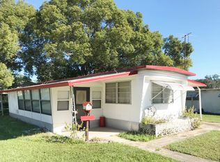 37415 Hammond Dr, Zephyrhills, FL 33541