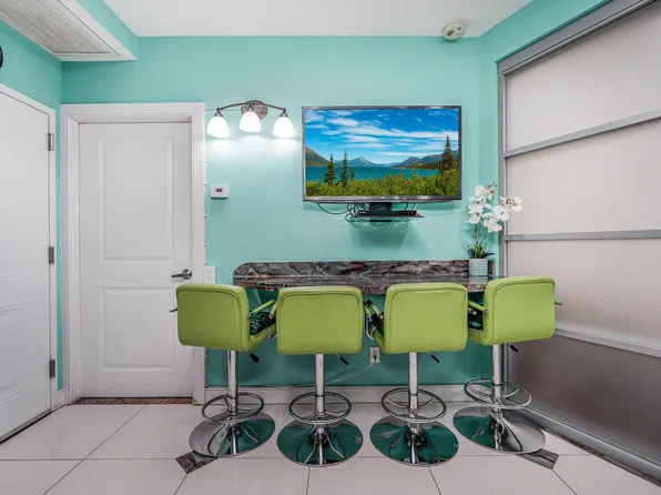 2113 Kings Highway image 8 of 23