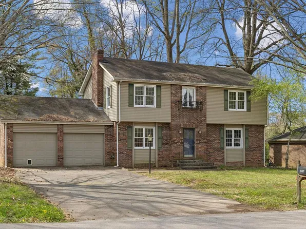 837 Edgefield Way, Bowling Green, KY 42104