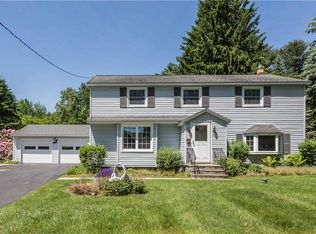 500 Forest Dr, North Syracuse, NY 13212