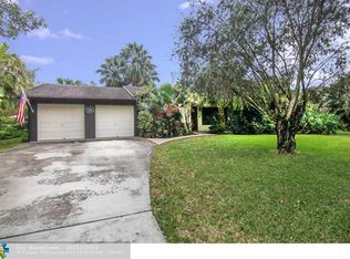 5300 SW 196th Ln, Southwest Ranches, FL 33332