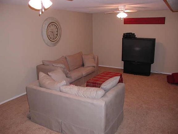4th image of 1633 Grove Avenue #WOW