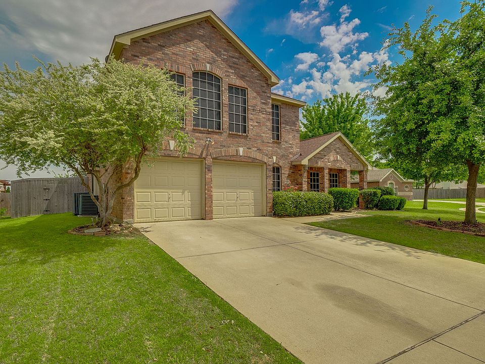 5105ChinaberryDr-2.jpg