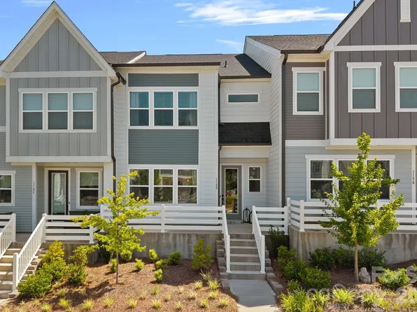 118 Berkeley Ave #D, Mooresville, NC 28117