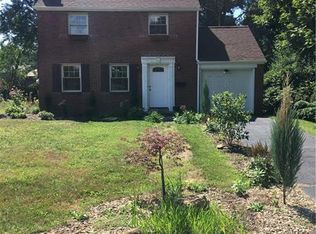 117 Glenview Dr, New Kensington, PA 15068
