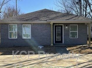 1915 S U St #B, Fort Smith, AR 72901