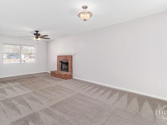 5th image of 811 Rosalie Court