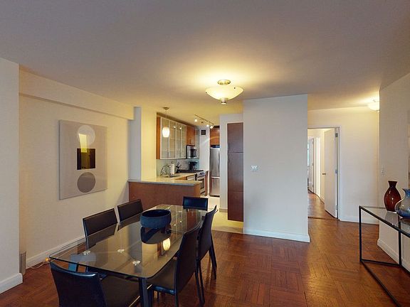3rd image of 30 Park Ave #7Q