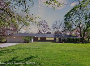 3723 Waverly Hills Rd, Lansing, MI 48917