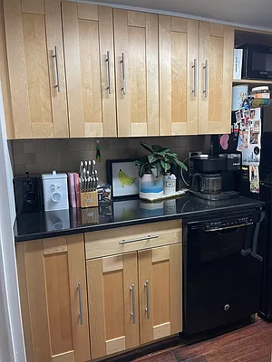 Rented by Double R Ventures LLC | media 17