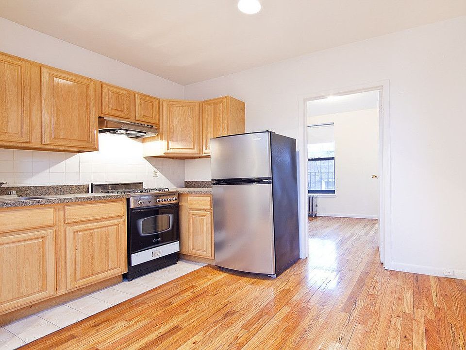 1st image of 120 Macdougal St APT 19