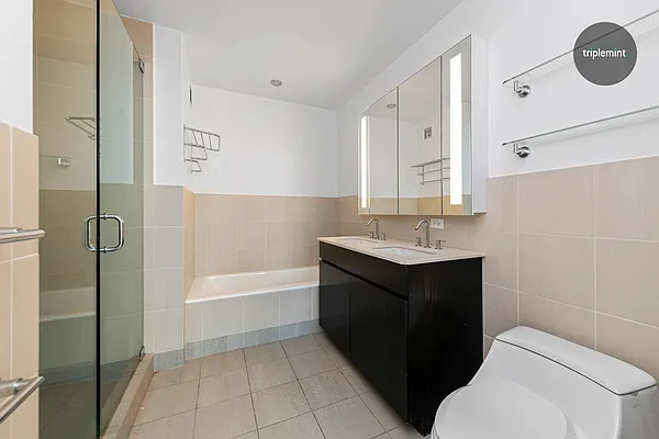 Sold by Triplemint | media 12