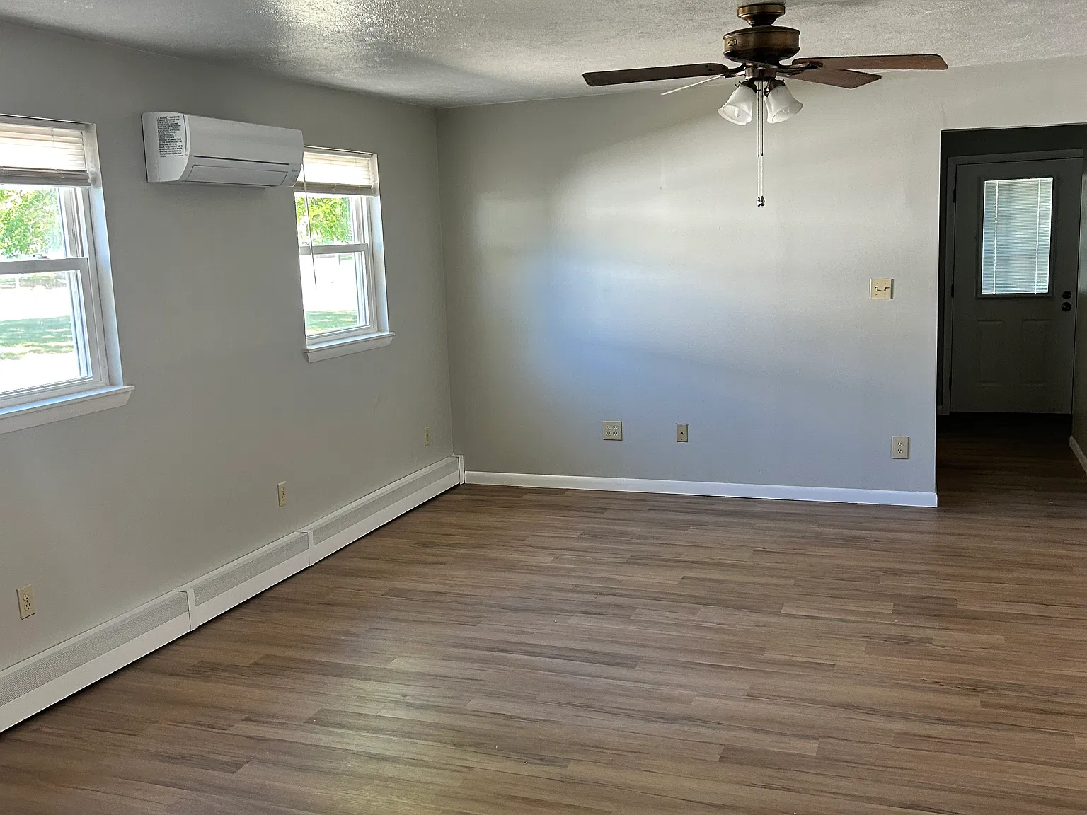 3 bed, 1284 sqft, $1,750 — Photo 4