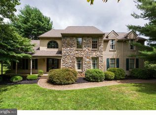 800 Wagonwheel Ln, West Chester, PA 19380