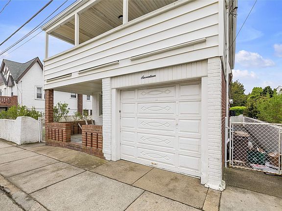 2nd image of 17 Malone Ave