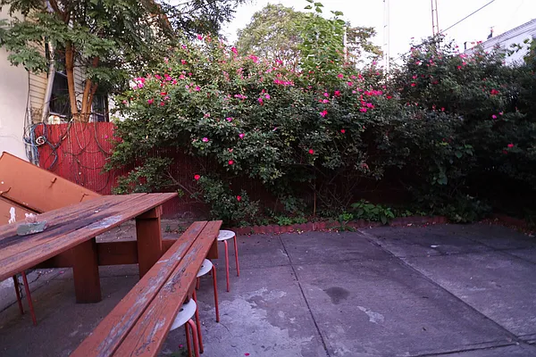 Rented by Lofts and Flats LLC | media 12