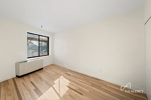 Rented by The Agency | media 4